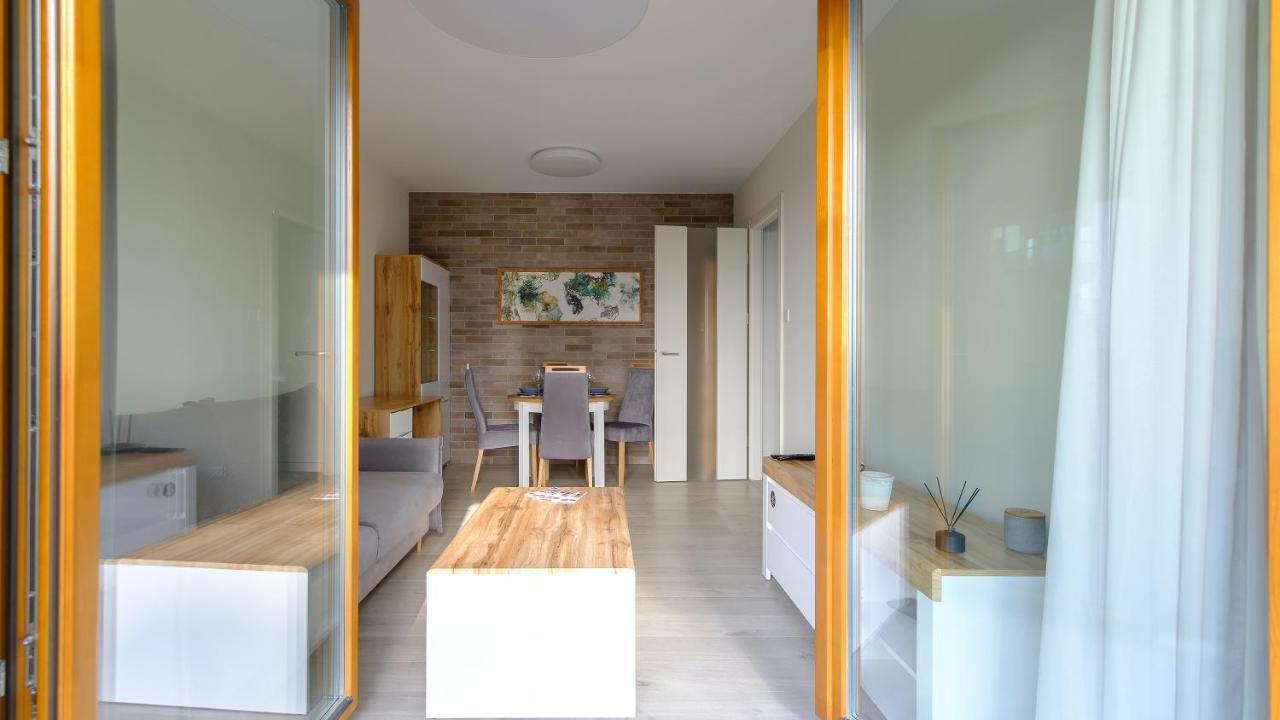 Hello Apartments Zajezdnia Wrzeszcz With Private Parking Γκντανσκ Εξωτερικό φωτογραφία