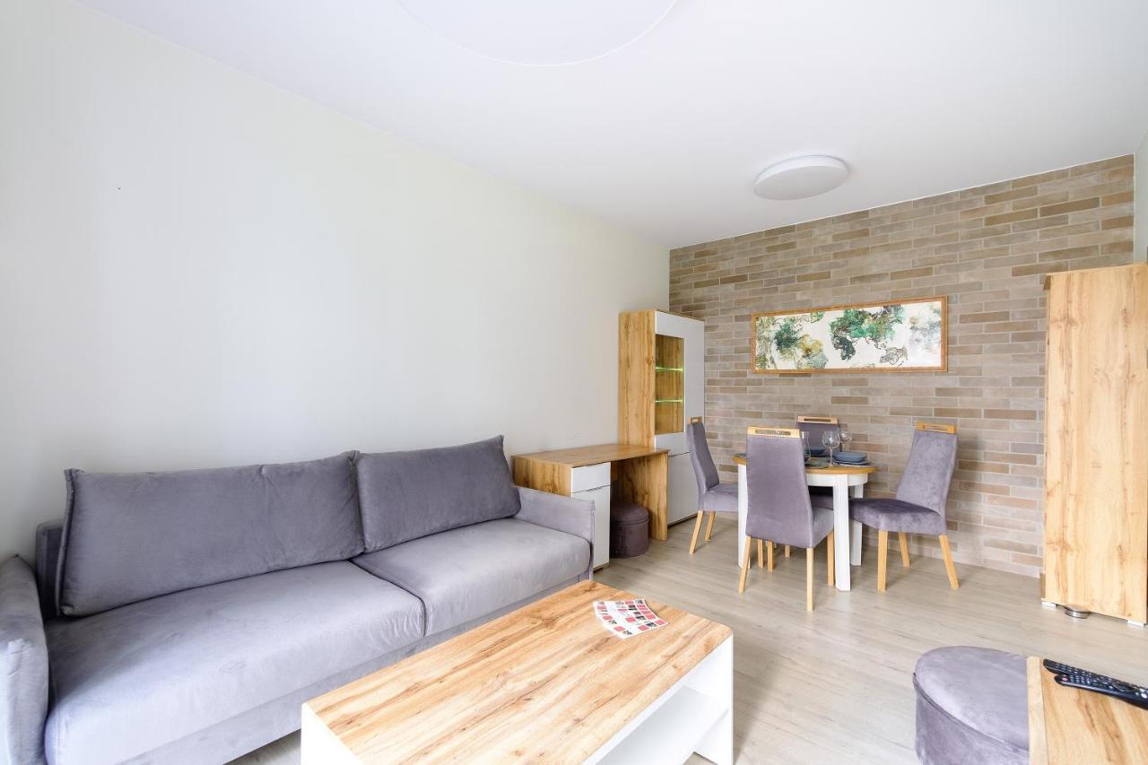 Hello Apartments Zajezdnia Wrzeszcz With Private Parking Γκντανσκ Εξωτερικό φωτογραφία